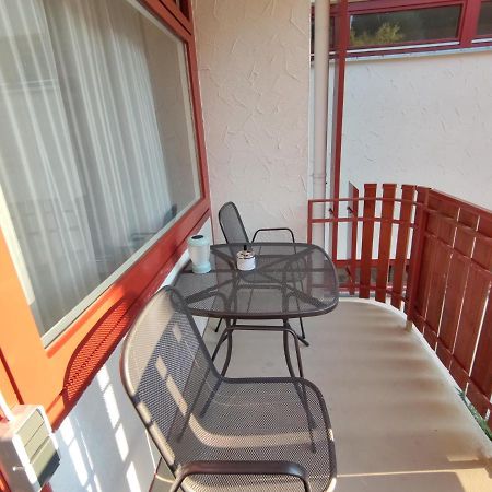 Studio 20Qm Mit Balkon Und Innenpool - 22010 施卢赫湖 外观 照片