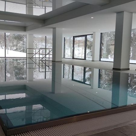 Studio 20Qm Mit Balkon Und Innenpool - 22010 施卢赫湖 外观 照片