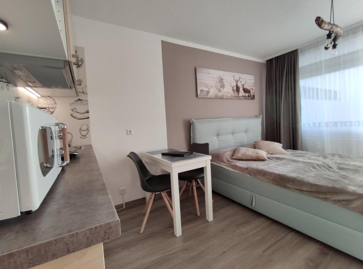 Studio 20Qm Mit Balkon Und Innenpool - 22010 施卢赫湖 外观 照片