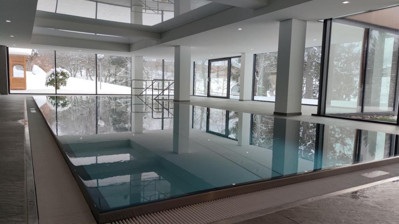 Studio 20Qm Mit Balkon Und Innenpool - 22010 施卢赫湖 外观 照片